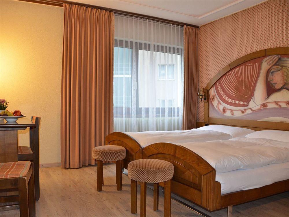 Adaastra Boutique Hotel Brigue Extérieur photo