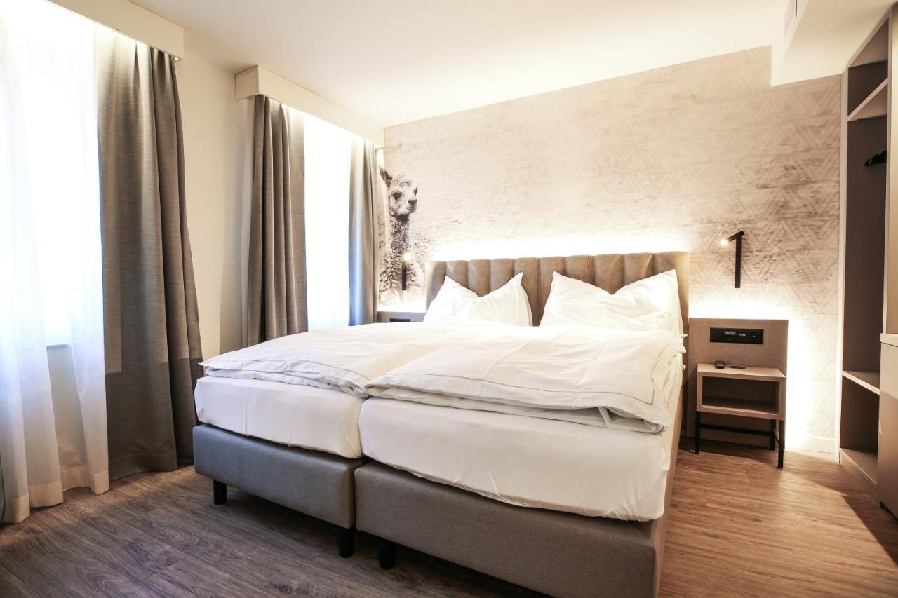 Adaastra Boutique Hotel Brigue Extérieur photo