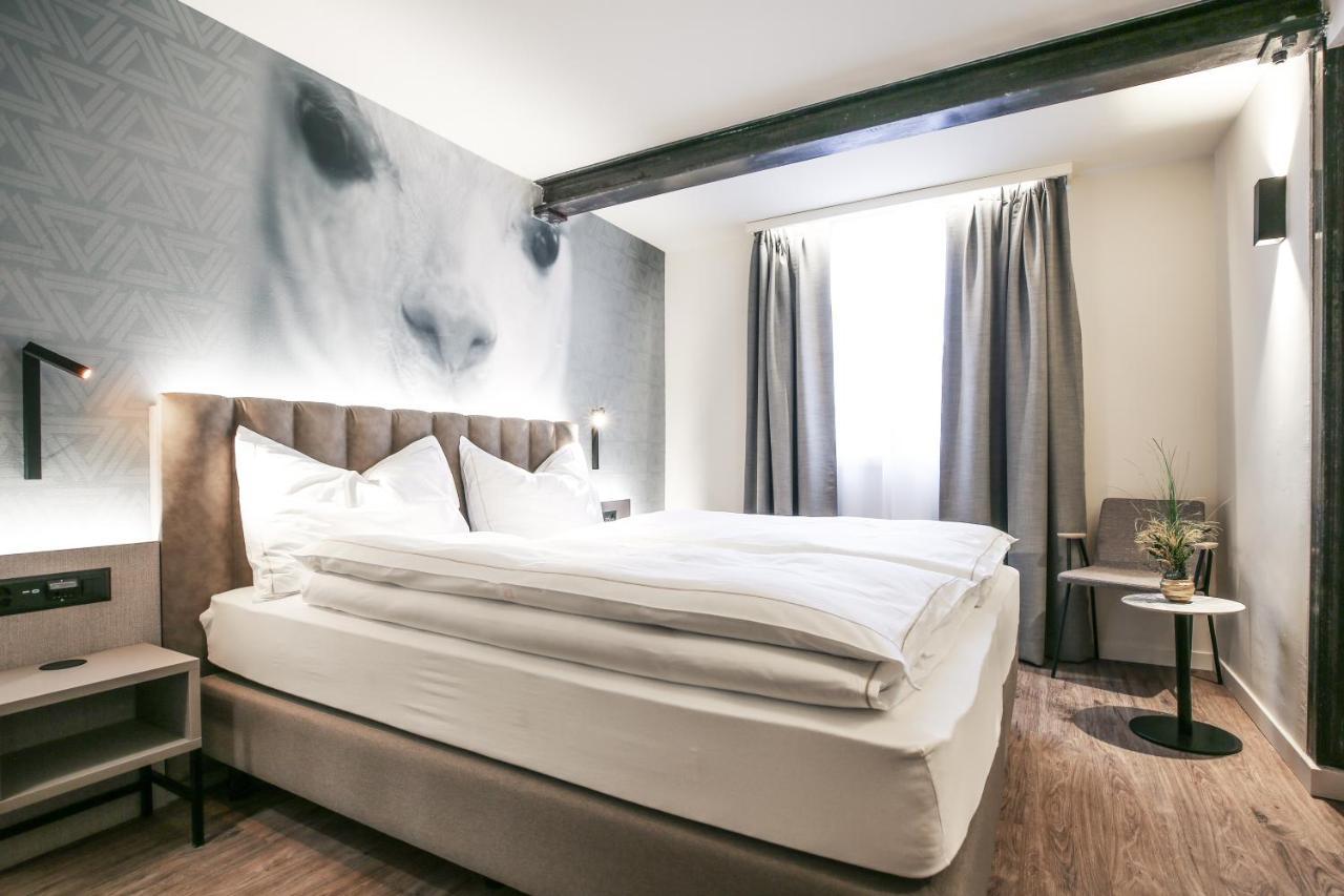 Adaastra Boutique Hotel Brigue Extérieur photo